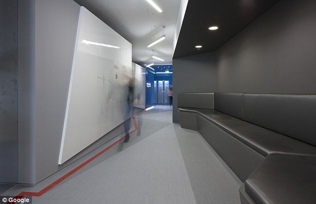 ss-enterprise-corridors